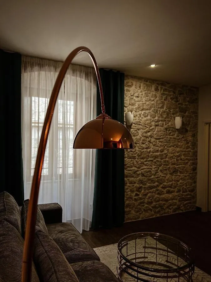 Borna And Franko Rooms Split City Centre 0*,  Croatia