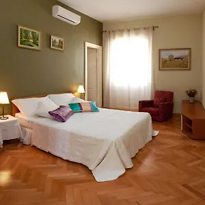 Appartement Gianina, Split